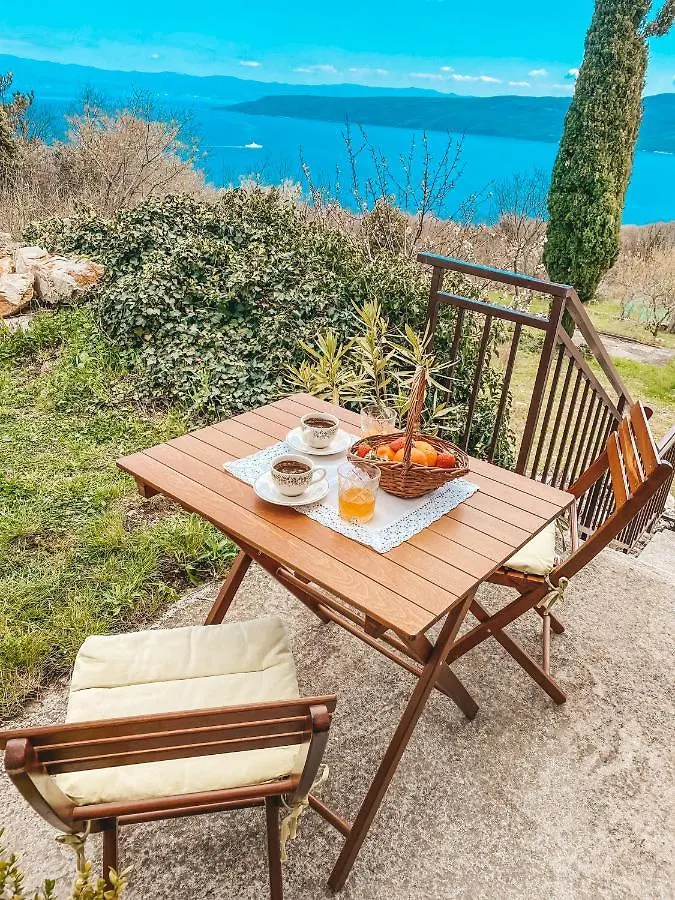 Holiday Home Istra Plomin Apartment