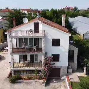 Apartment App-amelijas, Zambratija (Istria)